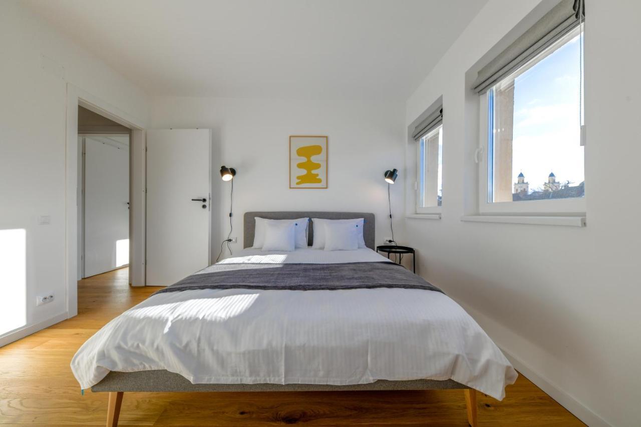 Charming 2 Bedroom Apartment Κλουζ-Ναπόκα Εξωτερικό φωτογραφία