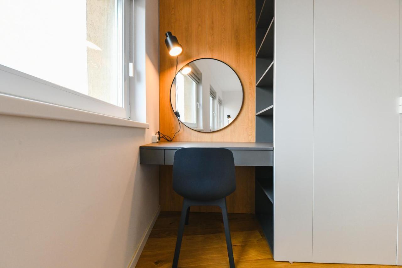 Charming 2 Bedroom Apartment Κλουζ-Ναπόκα Εξωτερικό φωτογραφία